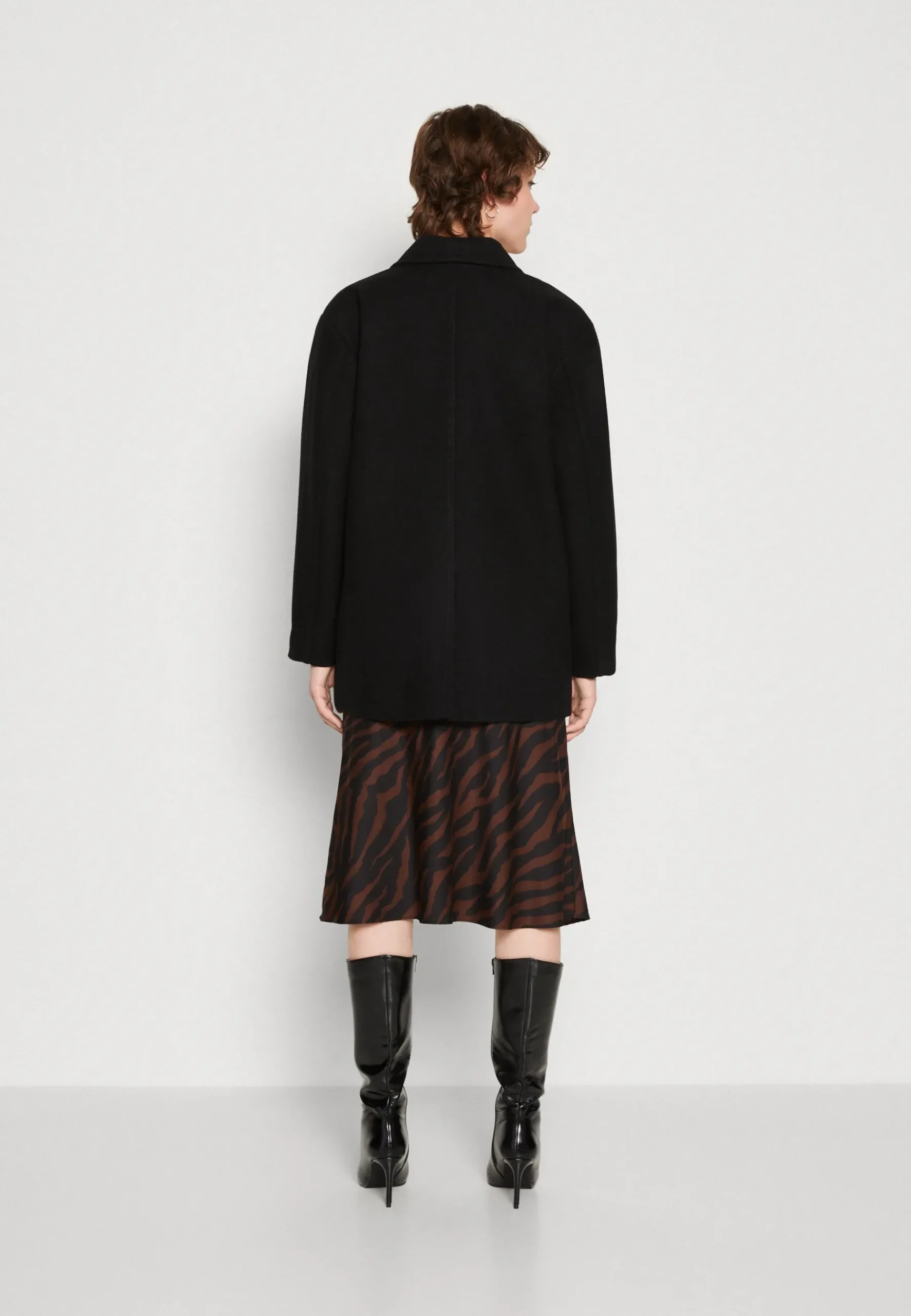 Carla - Manteau Classique|Weekday Shop
