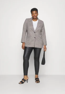 Carnewdita Blazer - Manteau Court|ONLY Carmakoma Hot
