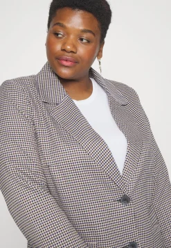 Carnewdita Blazer - Manteau Court|ONLY Carmakoma Hot