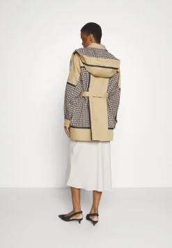 Casita - Trench|BOSS Outlet