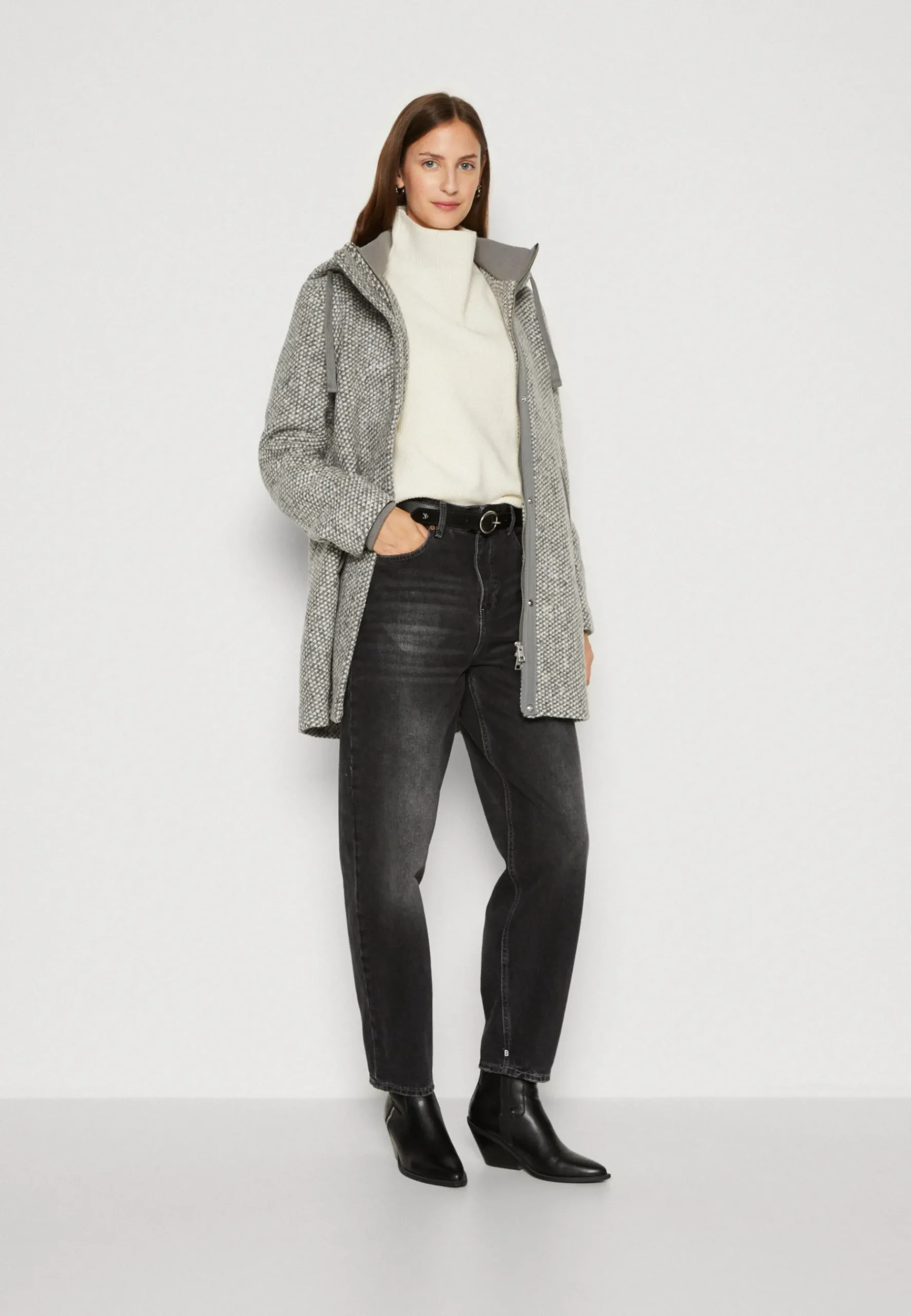 Coat - Manteau Classique|Esprit Shop