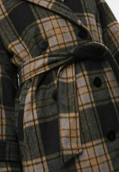 Manteau Classique|Object Clearance