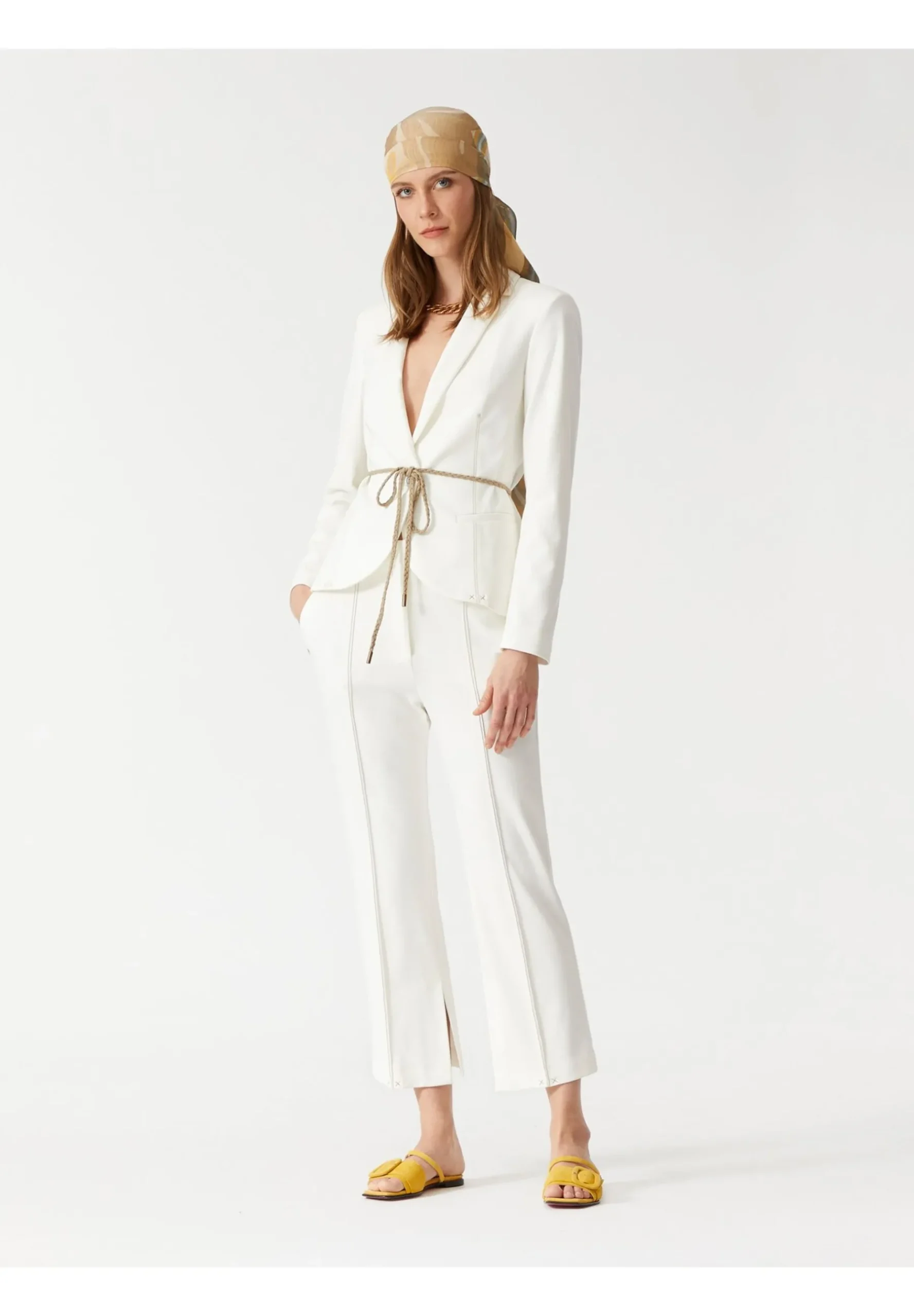 Manteau Court|Manila Grace Best