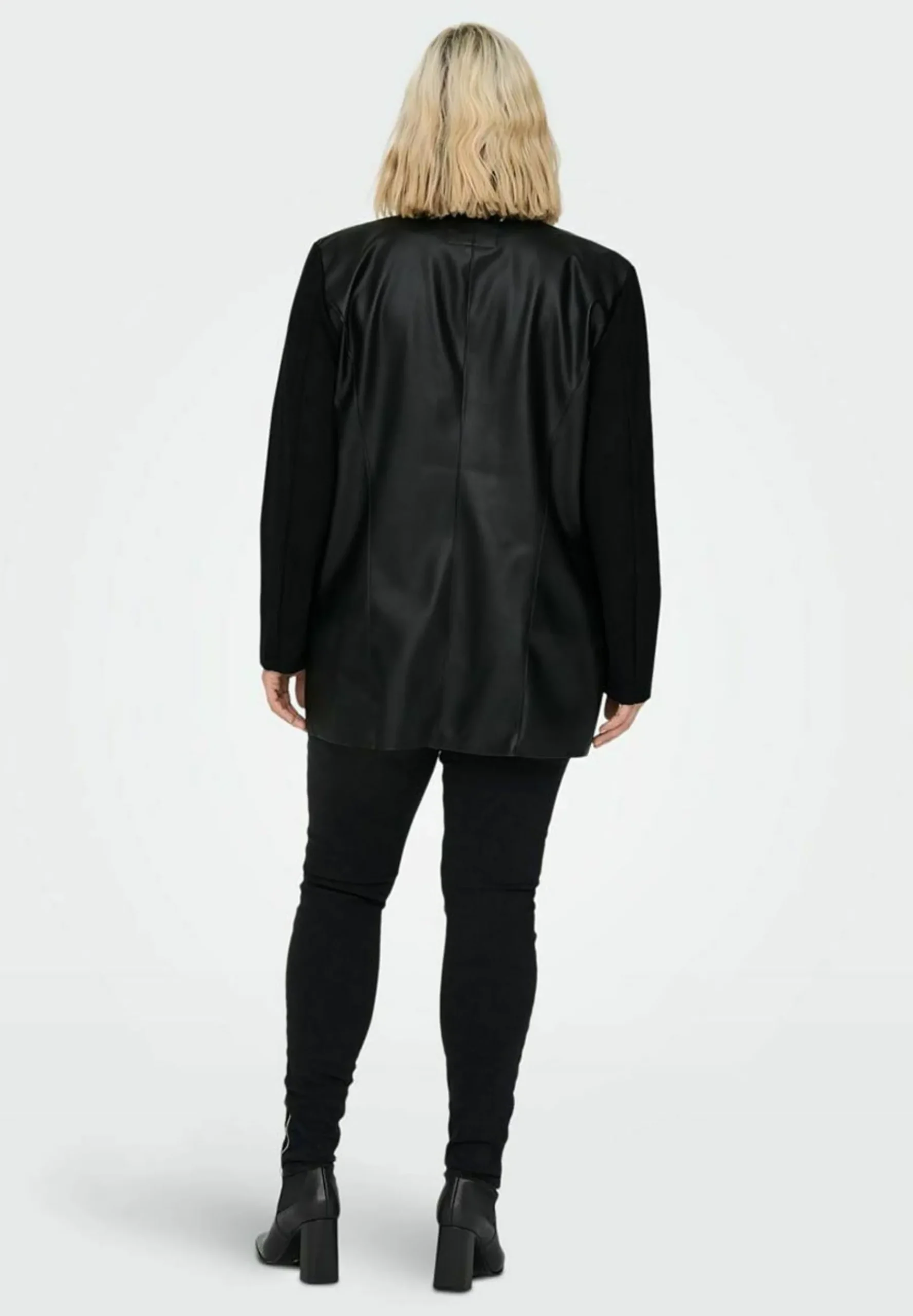 Manteau Court|ONLY Carmakoma Hot