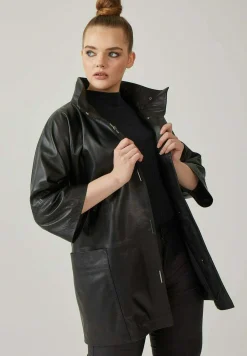 Manteau Court|Ikigai The City Discount
