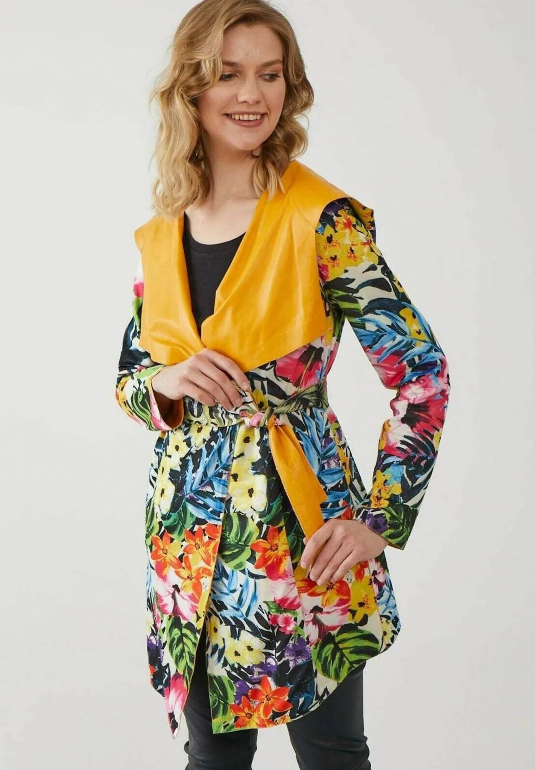 Manteau Court|Ikigai The City Store