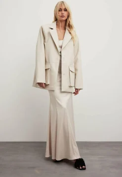 Manteau Court|NA-KD Clearance