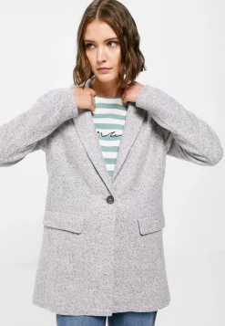 Manteau Court|Springfield Sale