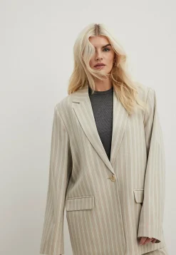 Mit Gerader Passform - Manteau Court|NA-KD Online