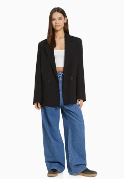 Regular­Fit Tailored - Feminine-Cut Double-Breasted - Manteau Court|Bershka New