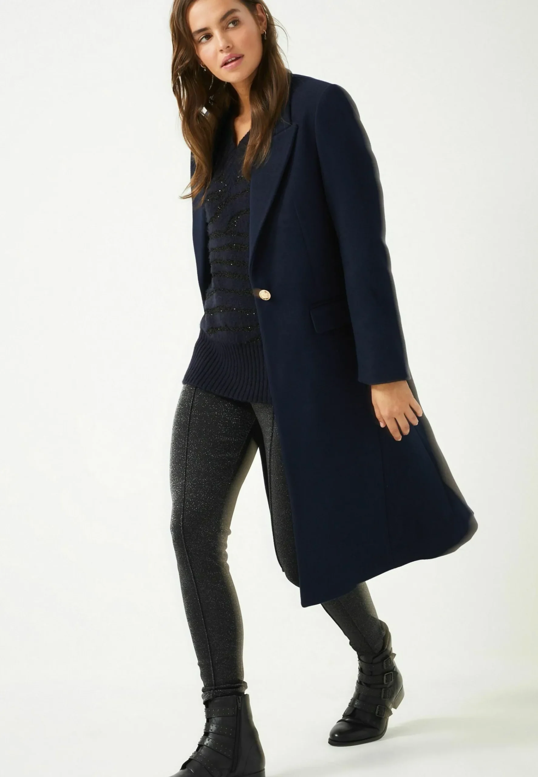 Revere Collar - Manteau Classique|Next Fashion