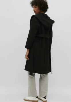 Soft Touch With Hood - Manteau Classique|Stradivarius Shop
