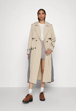 Trench|Claudie Pierlot Store