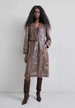 Trench With Toscana Shearling Collar - Trench|STUDIO ID Online