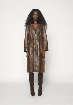 Trench With Toscana Shearling Collar - Trench|STUDIO ID Online