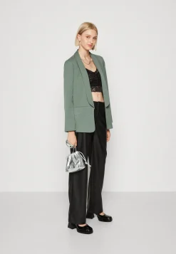 Vivarone Open - Manteau Court|VILA Online