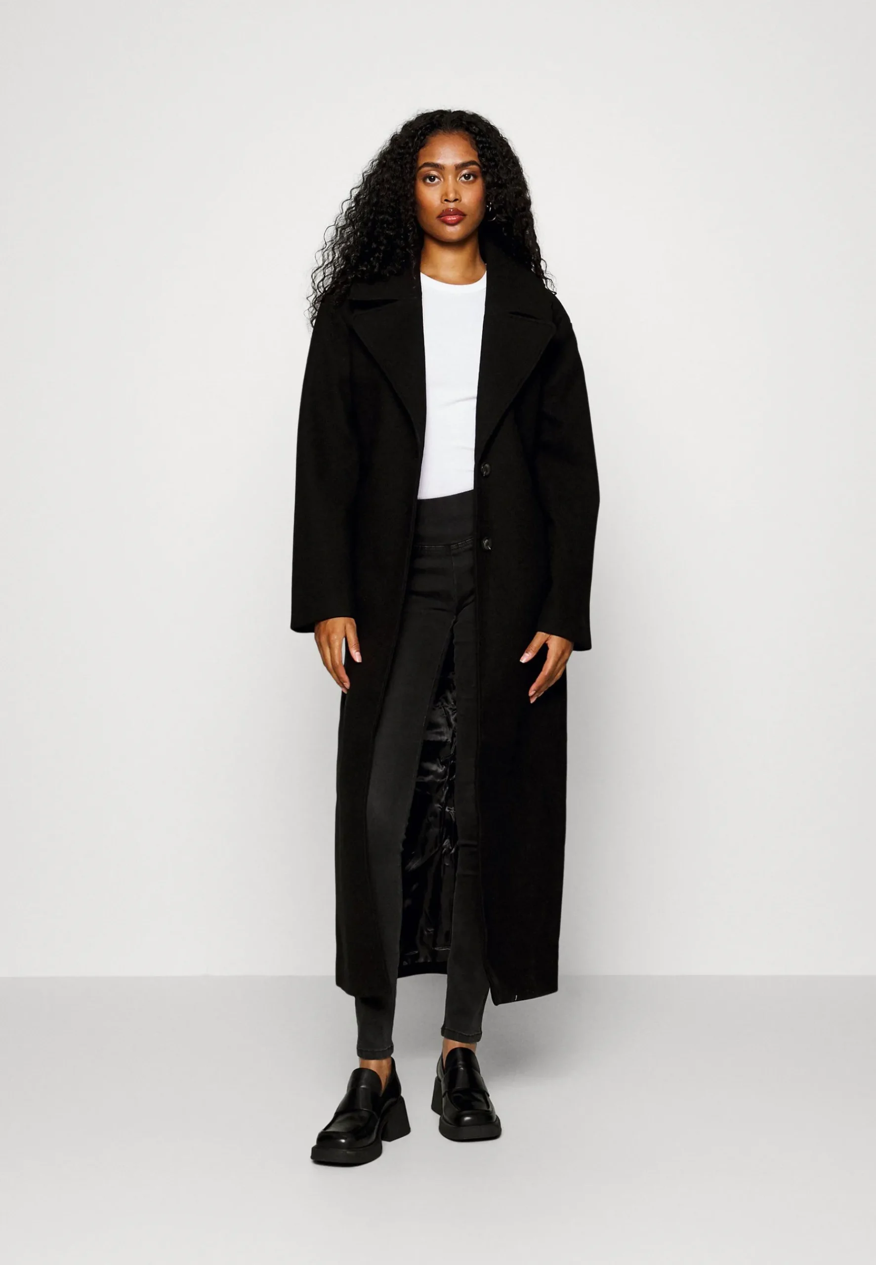 Yasemma Long Button Coat - Manteau Classique|YAS Tall Hot