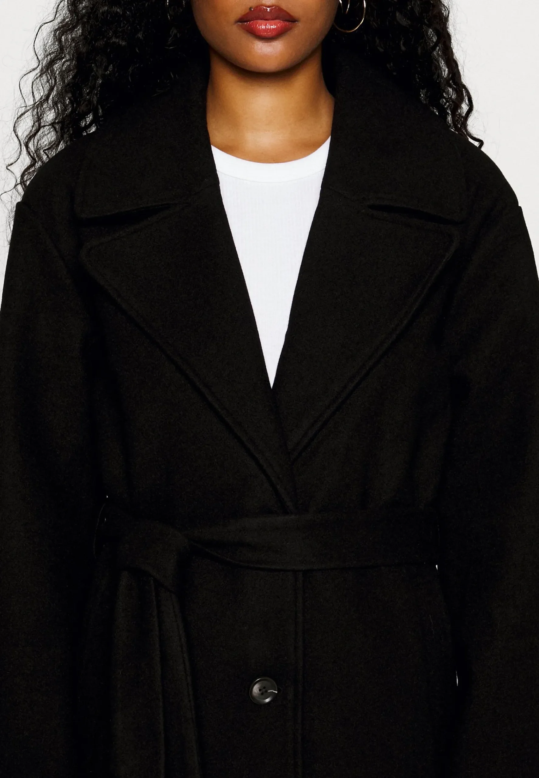 Yasemma Long Button Coat - Manteau Classique|YAS Tall Hot